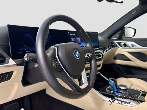 Used 2023 BMW i4 eDrive40 w/ Premium Package RWD image 9