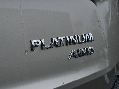 Certified 2023 Nissan Rogue Platinum w/ Platinum Premium Package image 31