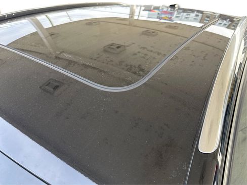 Used 2018 Audi Q3 2.0T Premium Plus image 12