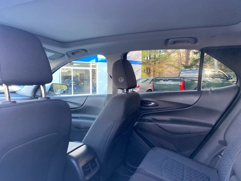 Used 2023 Chevrolet Equinox LT image 31