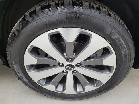 Used 2021 Kia Telluride S image 31