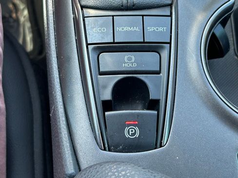 Used 2024 Toyota Camry XSE FWD image 25