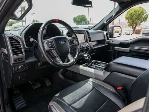 Used 2018 Ford F150 Raptor w/ Equipment Group 802A Luxury AWD/4WD image 17