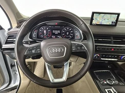 Used 2019 Audi Q7 3.0T Prestige w/ Prestige Package AWD/4WD image 14