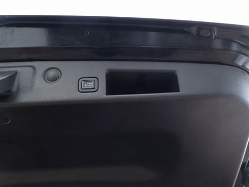 Used 2024 Chevrolet Equinox LT w/ LPO, Floor Liner Package image 22