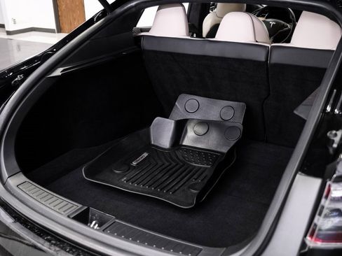 Used 2020 Tesla Model S Long Range Plus image 55