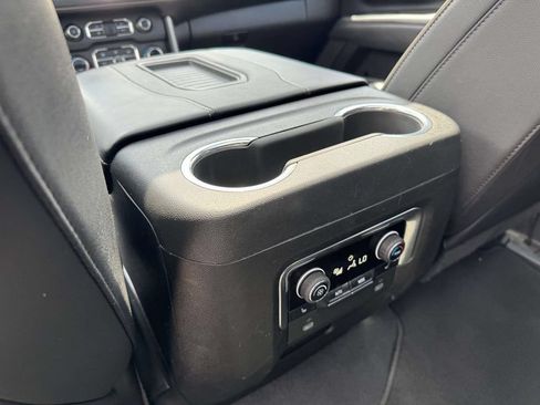Used 2023 Chevrolet Tahoe Premier AWD/4WD image 16