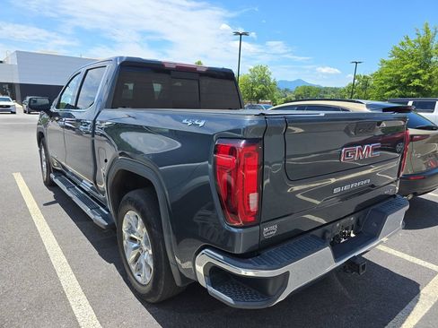 Used 2019 GMC Sierra 1500 SLT w/ SLT Premium Package AWD/4WD image 3