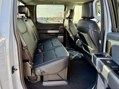 New 2025 Ford F350 Lariat w/ Lariat Ultimate Package AWD/4WD image 18