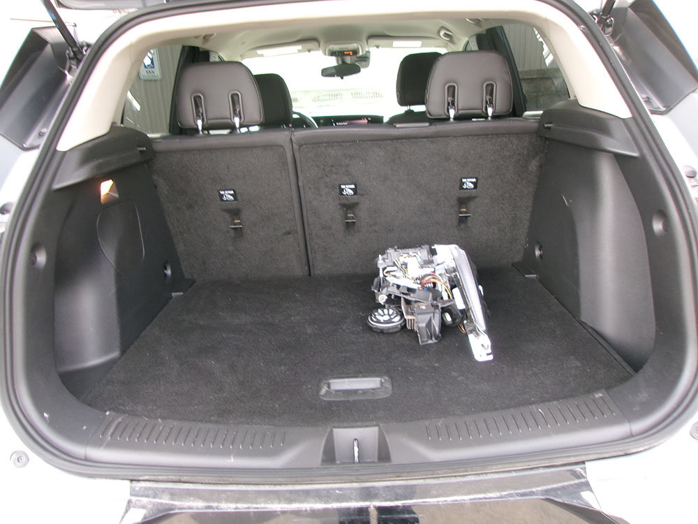 Used 2024 Buick Encore GX Sport Touring w/ Comfort Package AWD/4WD image 13