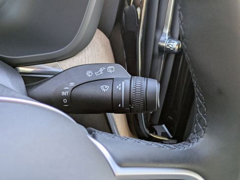 New 2026 Volvo XC60 B5 Core AWD/4WD image 36