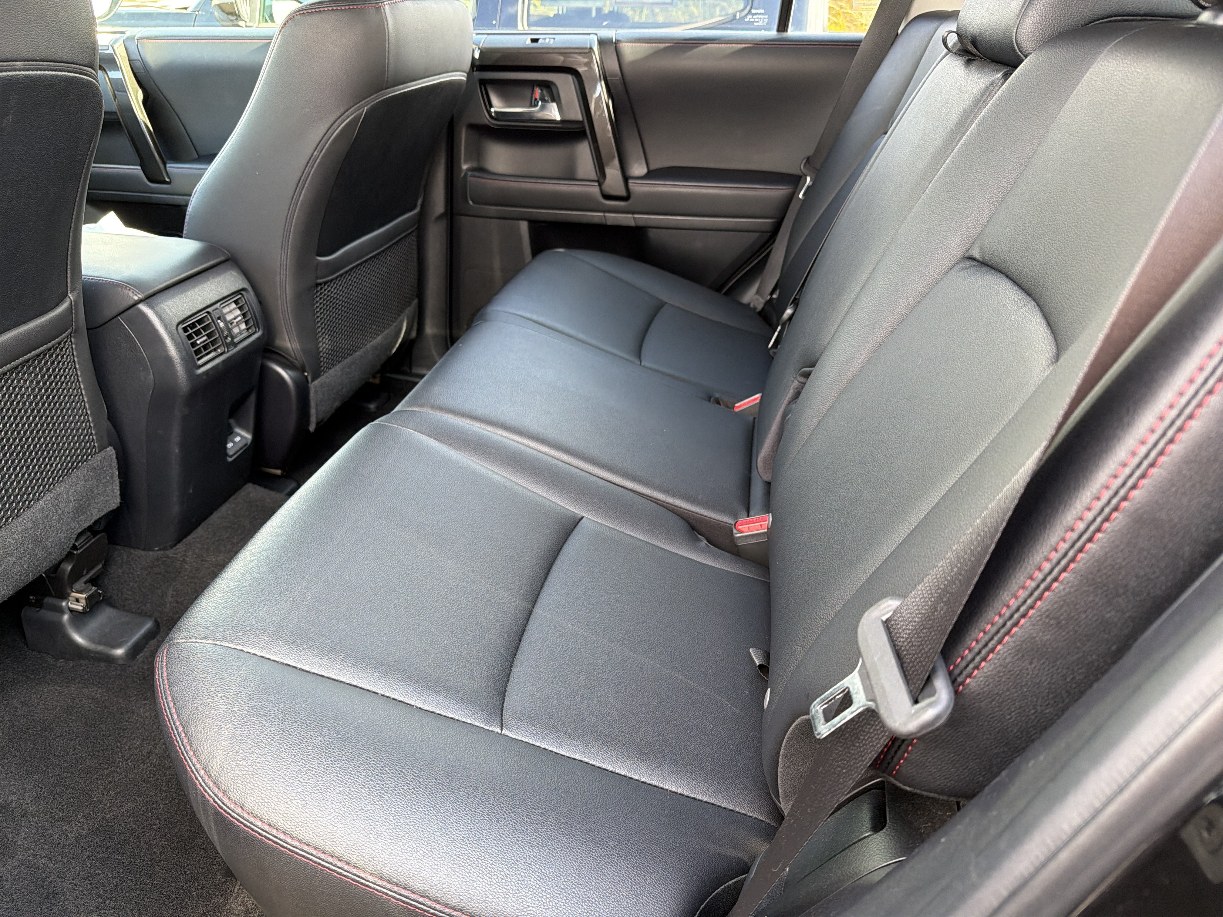 Used 2024 Toyota 4Runner TRD Off-Road Premium w/ Moonroof Package AWD/4WD image 22