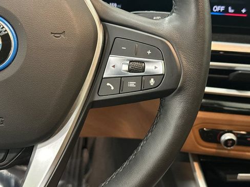 Used 2024 BMW i4 eDrive40 w/ Premium Package RWD image 29