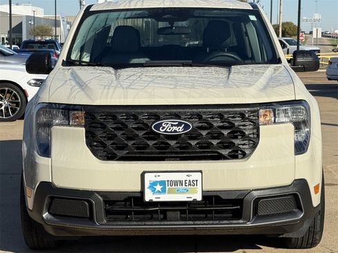 Certified 2025 Ford Maverick XLT image 7