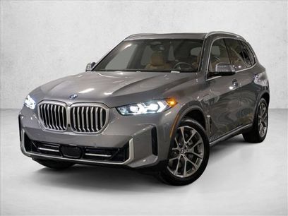 New 2026 BMW X5 xDrive50e w/ Premium Package