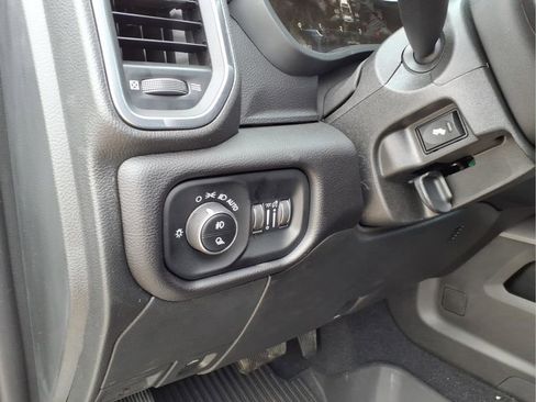 New 2025 RAM 2500 Laramie w/ Sport Appearance Package AWD/4WD image 22