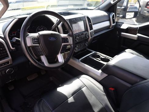 Used 2019 Ford F350 Lariat w/ Tow Technology Bundle AWD/4WD image 12