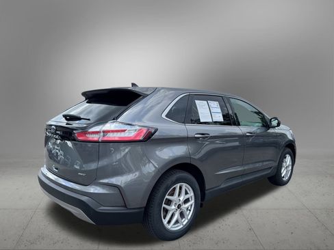 Certified 2024 Ford Edge SEL image 4