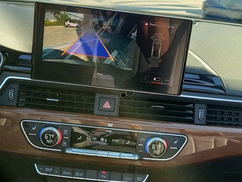 Used 2021 Audi A5 2.0T Premium image 19