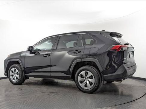 Used 2025 Toyota RAV4 LE FWD image 6