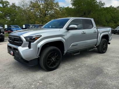 Used 2025 Toyota Tacoma SR5
