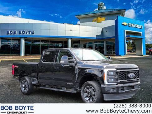 Used 2023 Ford F350 Lariat w/ Lariat Ultimate Package AWD/4WD image 1
