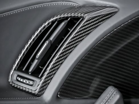 Used 2022 Audi R8 V10 performance image 23