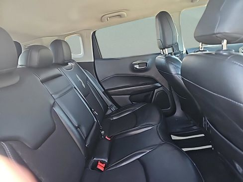 Used 2020 Jeep Compass Latitude image 24