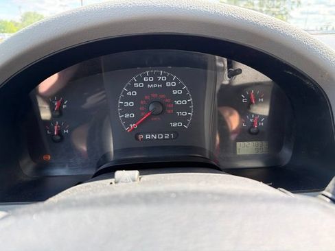 Used 2008 Ford F150 STX RWD image 16
