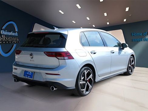 New 2026 Volkswagen GTI SE image 5