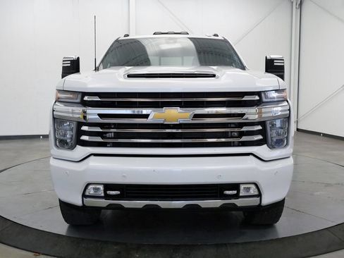Used 2023 Chevrolet Silverado 3500 High Country w/ Z71 Off-Road Package AWD/4WD image 2