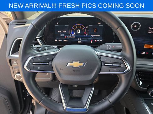 Used 2025 Chevrolet Tahoe LT AWD/4WD image 12