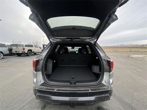 New 2026 GMC Terrain AT4 w/ Technology Package II image 24
