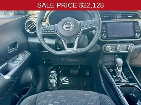 New 2024 Nissan Kicks SV image 21