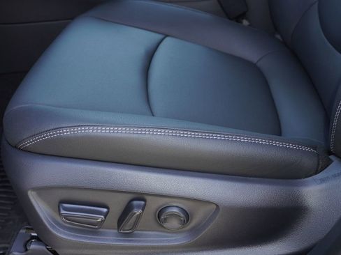 Certified 2026 Toyota Corolla Cross XLE FWD image 13