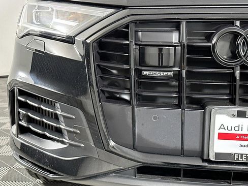 Used 2022 Audi Q7 3.0T Prestige w/ Prestige Package image 16