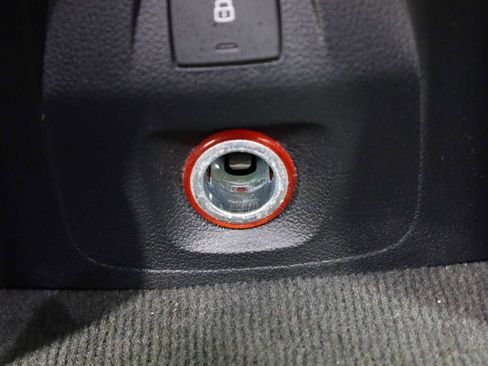 Used 2018 Audi Q3 2.0T Premium Plus w/ Premium Plus Package image 33