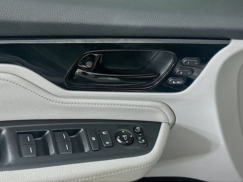 Used 2021 Honda Odyssey Elite image 15
