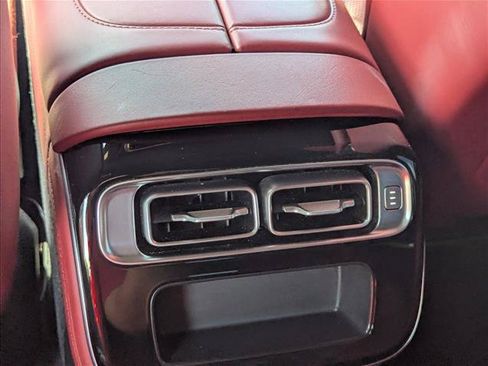 Used 2022 Mercedes-Benz S 580 4MATIC Sedan image 16