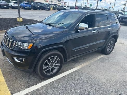 Used 2020 Jeep Grand Cherokee Limited w/ Luxury Group II AWD/4WD image 3