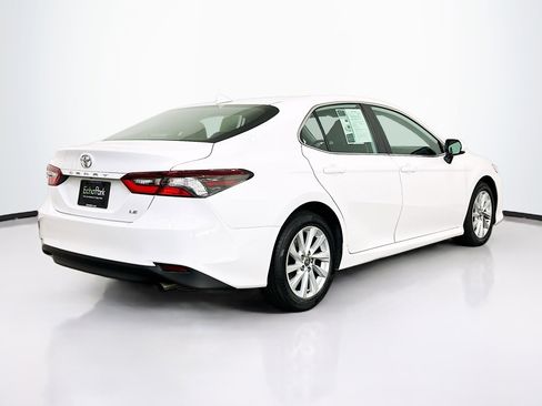 Used 2024 Toyota Camry LE image 9