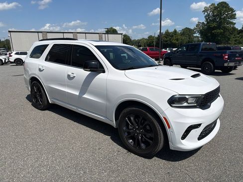 Used 2023 Dodge Durango GT RWD image 11