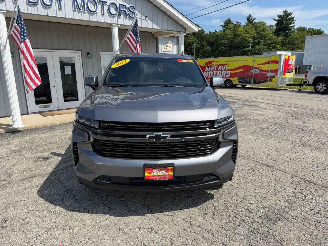 Used 2021 Chevrolet Tahoe RST w/ Luxury Package AWD/4WD image 7