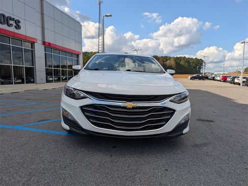 Used 2024 Chevrolet Malibu LT image 8