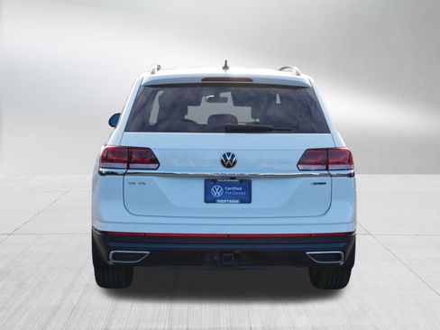 Certified 2023 Volkswagen Atlas SE image 6
