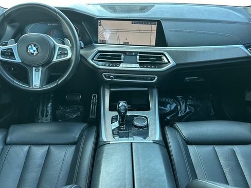 Used 2020 BMW X5 M50i w/ Premium Package image 17