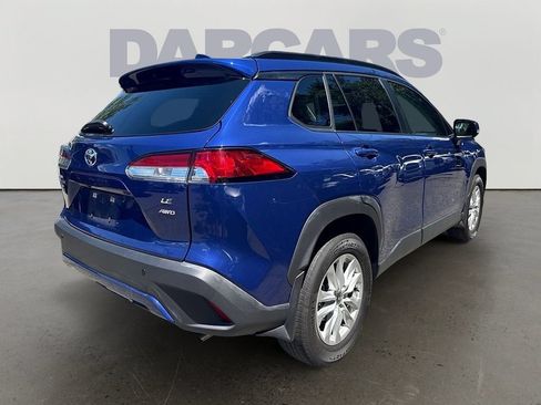 Used 2023 Toyota Corolla Cross LE AWD/4WD image 7