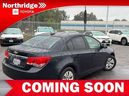 Used 2016 Chevrolet Cruze LS image 4