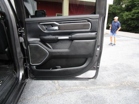 Used 2022 RAM 1500 Laramie w/ Sport Appearance Package AWD/4WD image 27