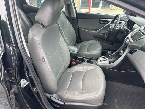 Used 2013 Hyundai Elantra Limited w/ Technology Pkg FWD image 17